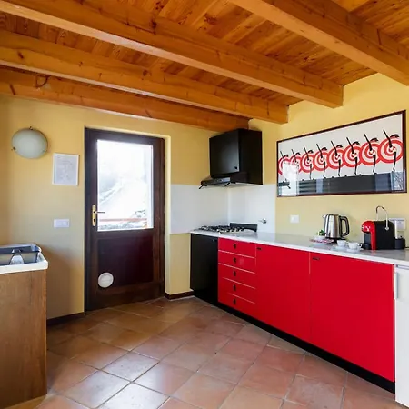 Charming With Private Pool In