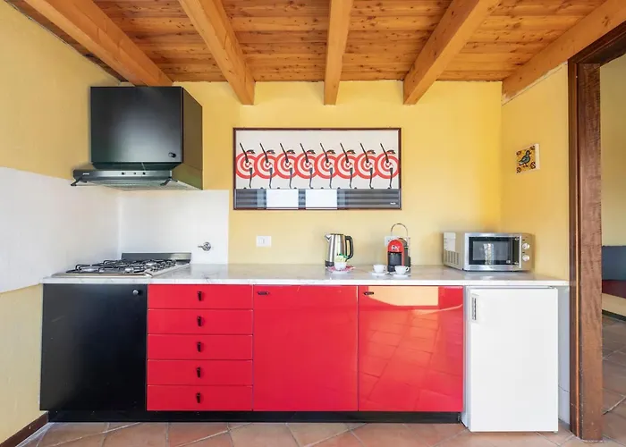 Charming With Private Pool In *