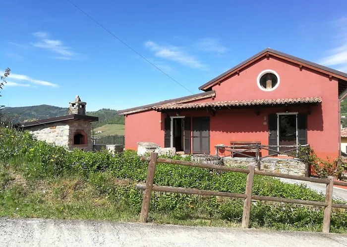 Charming With Private Pool In Villa Vesime