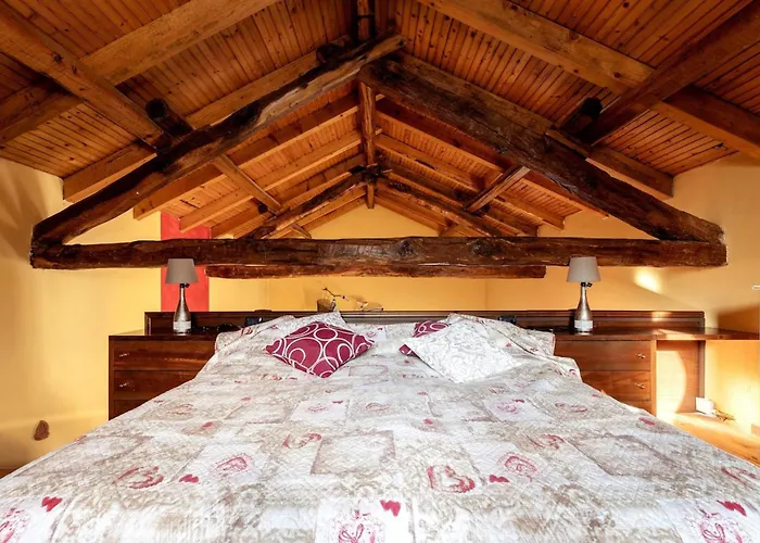 Villa Charming With Private Pool In