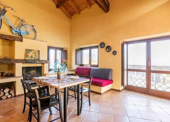 Charming With Private Pool In *