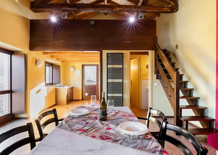 Charming With Private Pool In Vesime